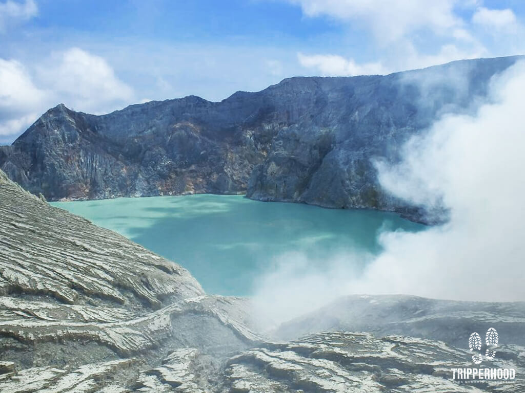 ijen crater day