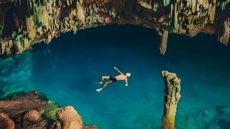 Labuan Bajo Batu Cermin & Rangko Cave