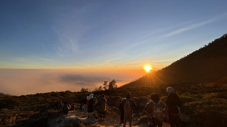 tour Ijen sunrise